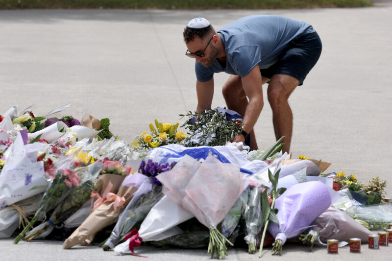 Sydney Hanukkah massacre leads New York Democrats to grapple with ‘globalize the intifada’ rhetoric